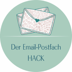 Illustration von zwei Briefumschlägen mit Herz und Text „Der Email-Postfach Hack“ – VA-Tipp für mehr Ordnung im Posteingang